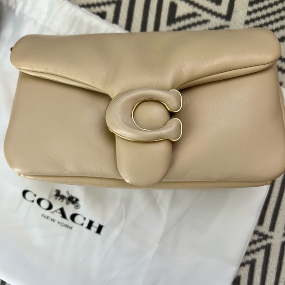 Pillow Tabby Shoulder Bag 20 - Picture 3 of 9